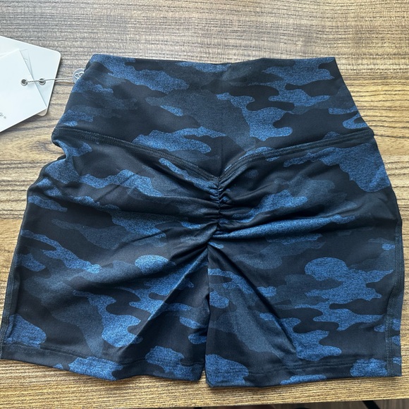 Bombshell Sportswear Blue/Black Fit Camo Shorts - Picture 6 of 7